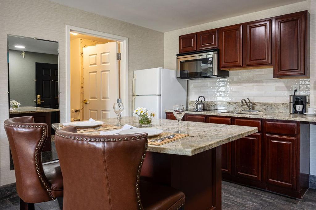 הוליוק D. Hotel Suites & Spa מראה חיצוני תמונה
