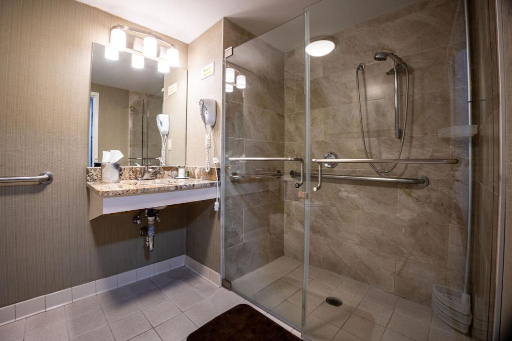 הוליוק D. Hotel Suites & Spa מראה חיצוני תמונה